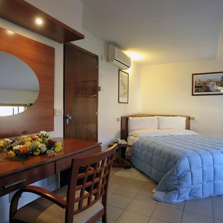 Albergo Romagna Фрата Терме Екстериор снимка