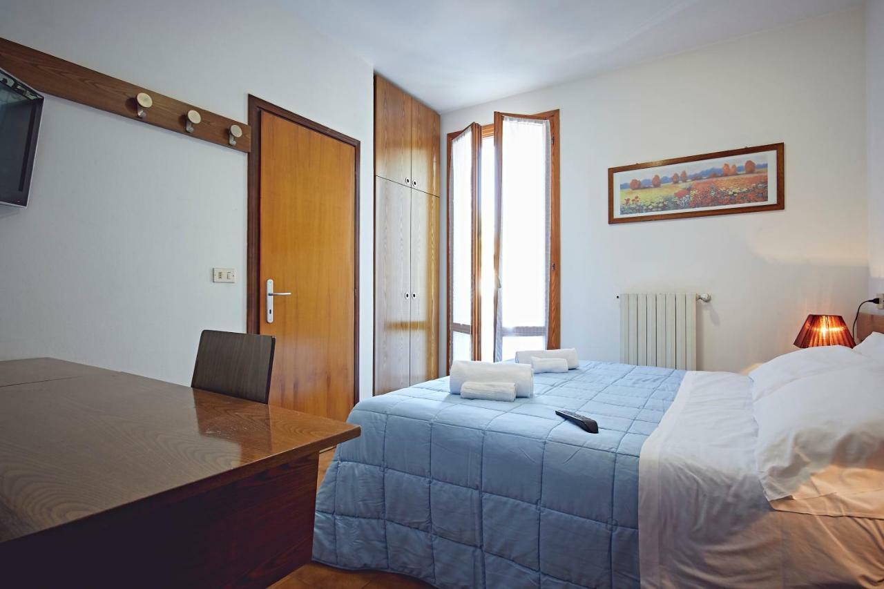 Albergo Romagna Фрата Терме Екстериор снимка