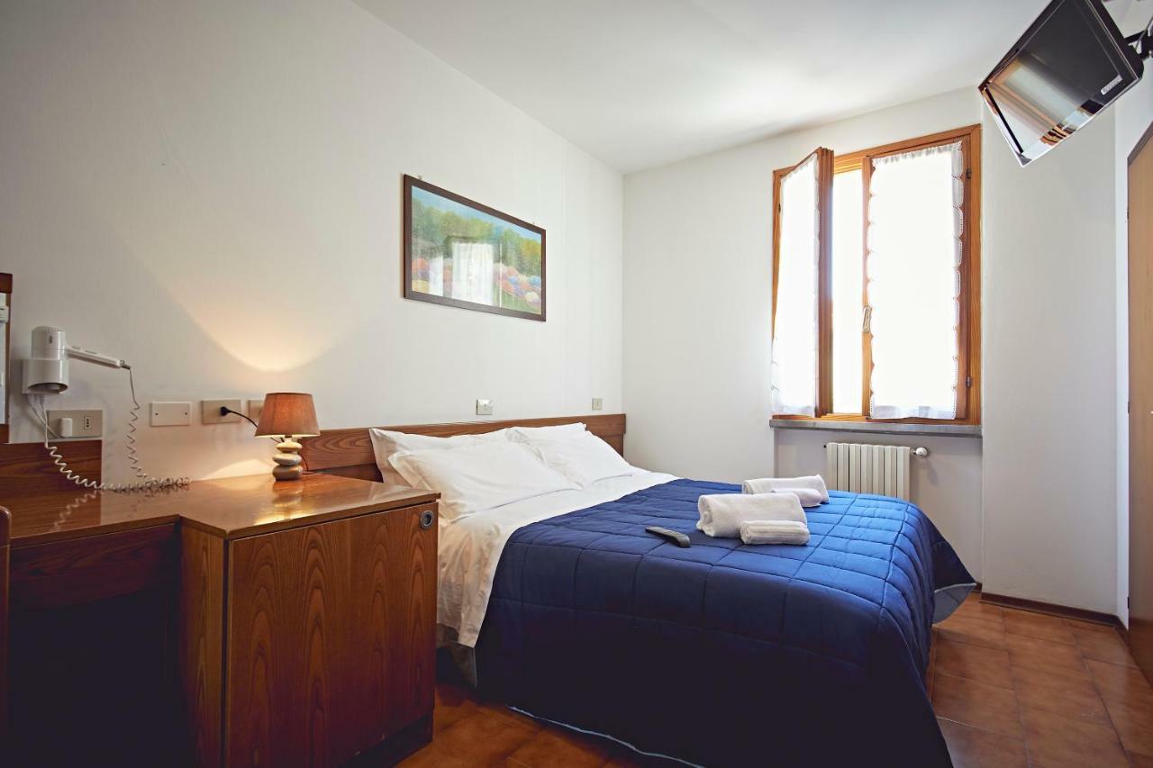 Albergo Romagna Фрата Терме Екстериор снимка